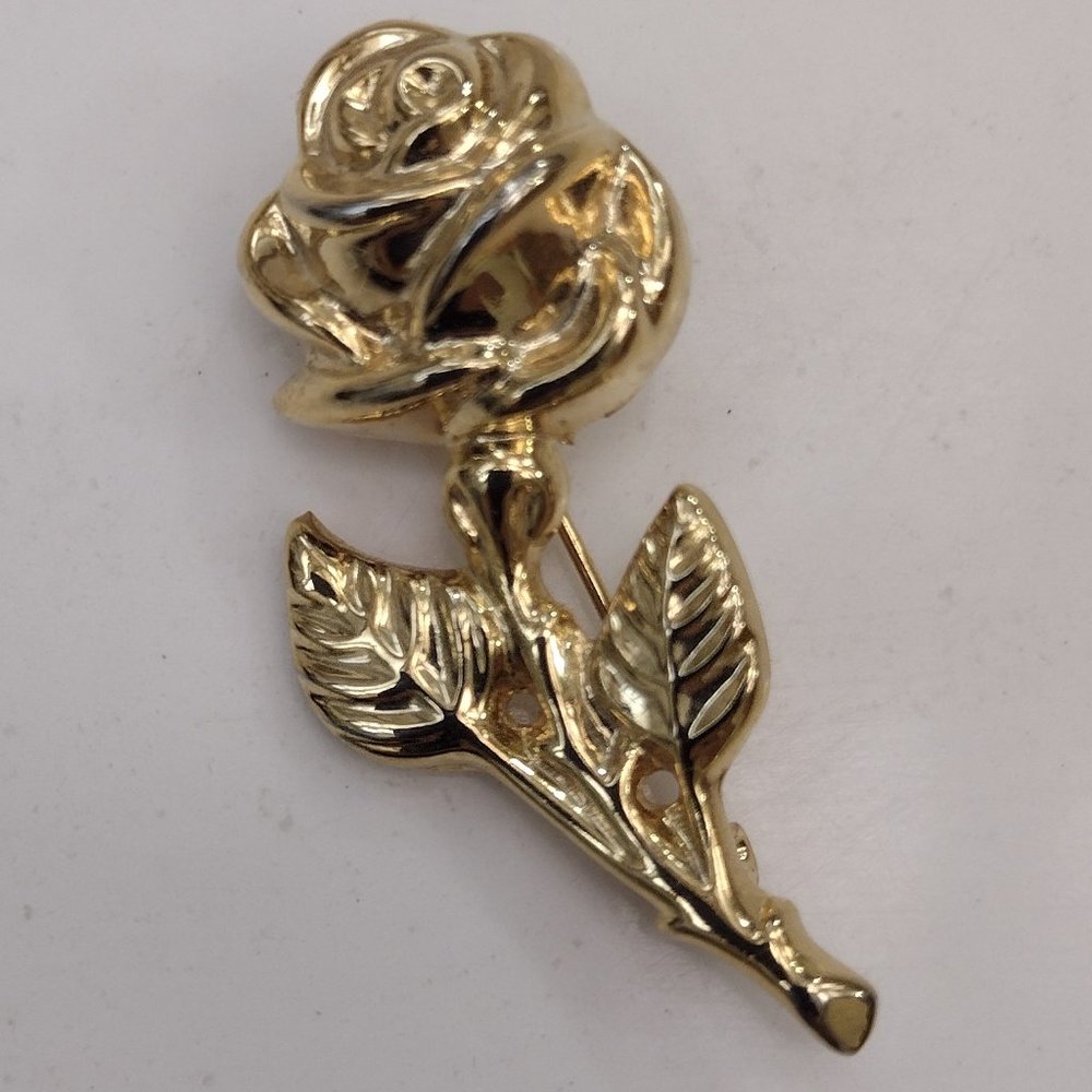 Gold Tone Rose Brooch
